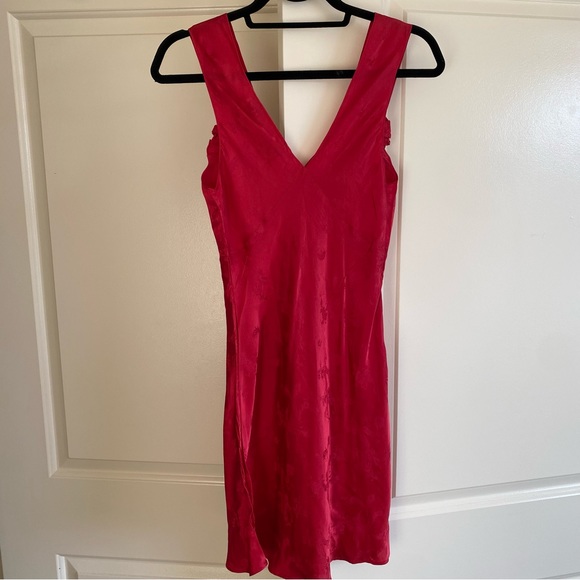 Realisation Par The Roxy silk mini dress in Red Dragon - Picture 4 of 14